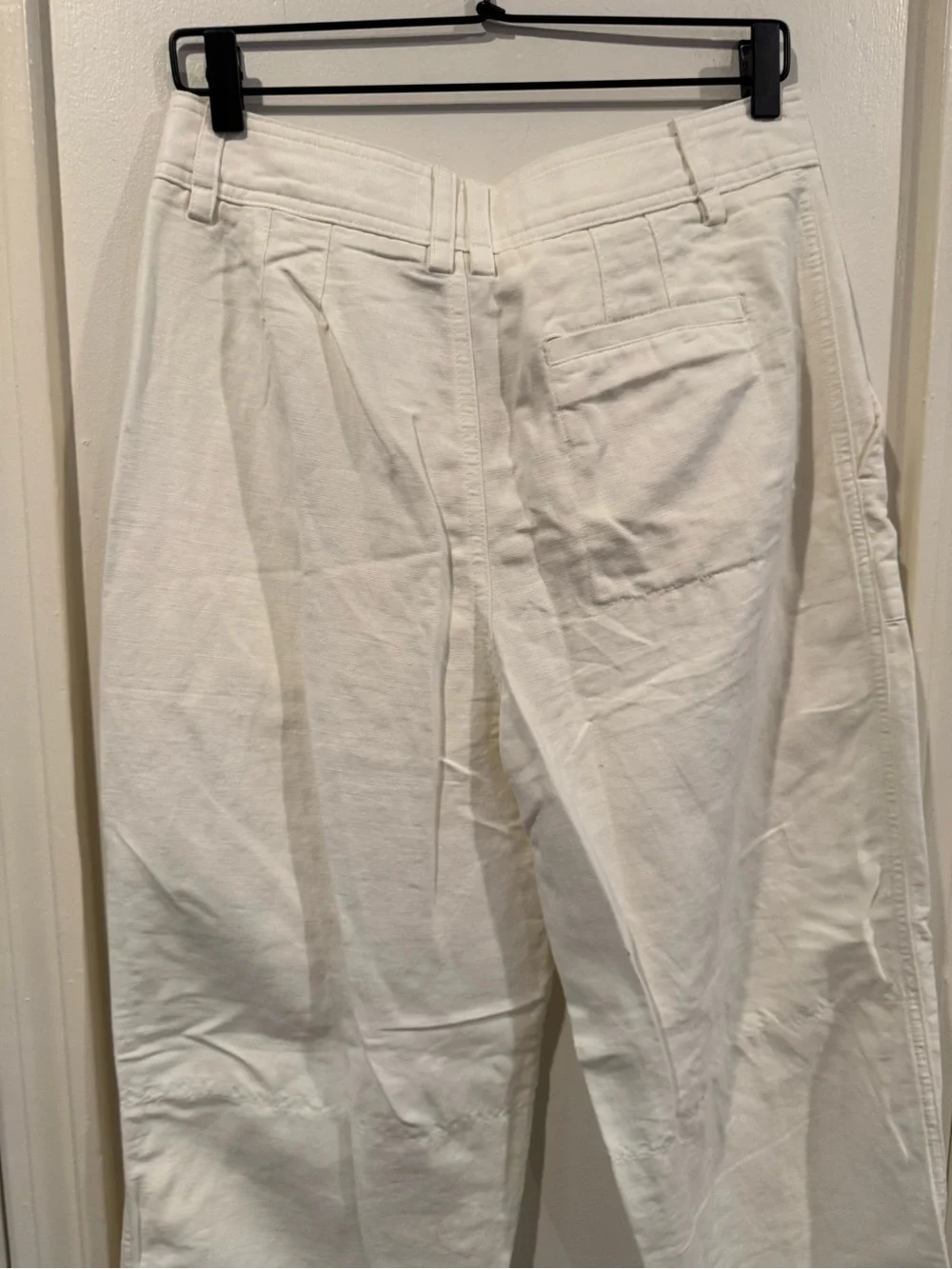 NWT Banana Republic Mya Cotton-Linen Cargo Iced Vanilla Ivory Pants Size 6 long